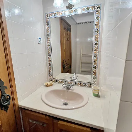 Alojamento de Acomodação e Pequeno-almoço Quinta Mourada