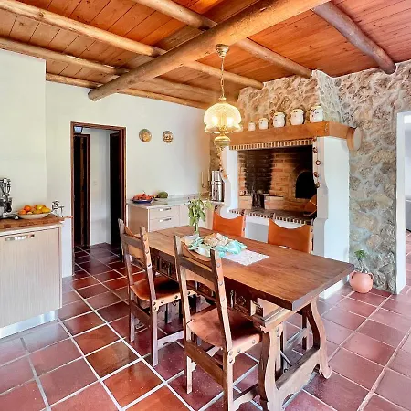 Quinta Mourada * São Bartolomeu