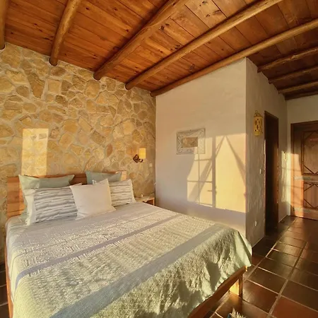 Alojamento de Acomodação e Pequeno-almoço Quinta Mourada São Bartolomeu