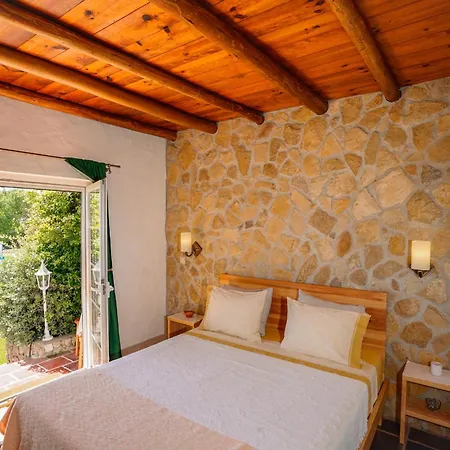Quinta Mourada Alojamento de Acomodação e Pequeno-almoço São Bartolomeu